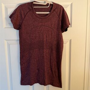 Lululemon Swiftly Full Length Tee in pink and grey heather